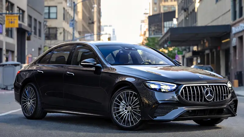 Mercedes E-Class sedan for Newark Airport business travel