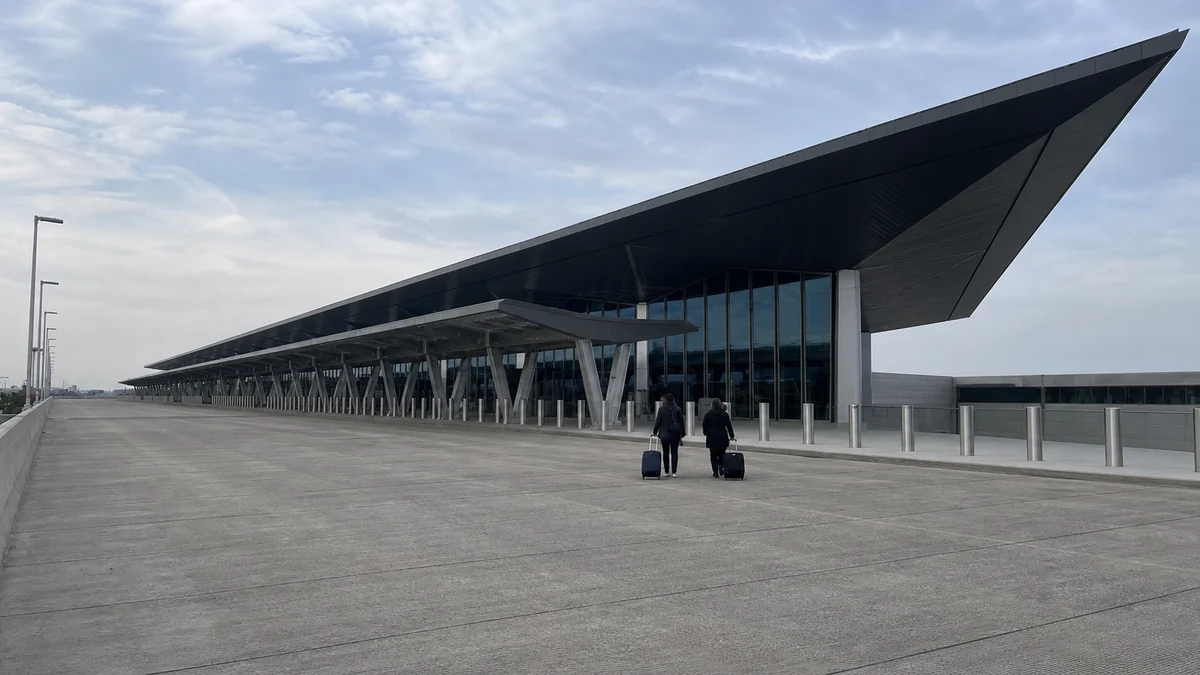 Newark Airport Terminal A new headhouse exterior where the Amex Centurion Lounge opens in 2026